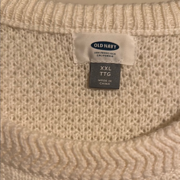 Cozy Cream Cable Knit Sweater Light weight - Picture 2 of 5